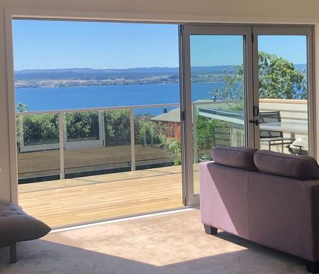 Fully Furnished Lakeview Home in Acacia Bay - Photo 4