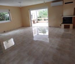 Μονοκατοικία για ενοικίαση - Άνοιξη, - Photo 1