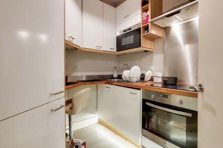 Studio to rent - Photo 2