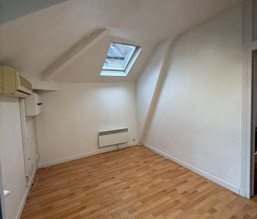 Location Appartement 2 pièces 33m² ROUEN 76000 - Photo 2