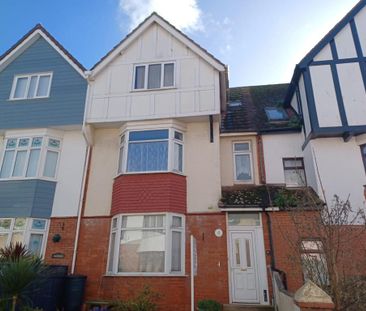 House to rent - Photo 1