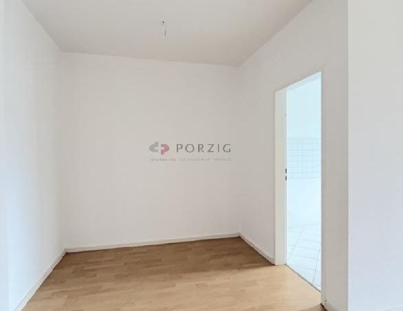 Große 2-Raum-Wohnung mit sonnigem Balkon - 1. Monat kaltmietfrei - Photo 1