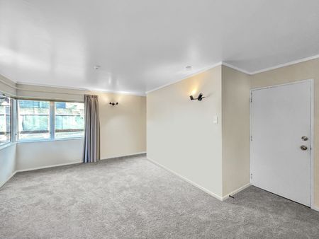 ***Welcome to G02/140 Abel Smith*** - Photo 2