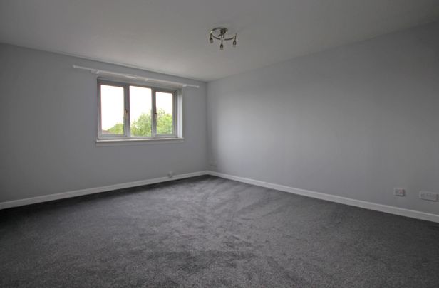 Howth Drive , Anniesland, Glasgow - Photo 1