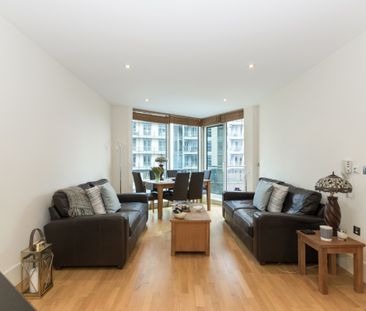 Juniper Drive, London, SW18 - Photo 1
