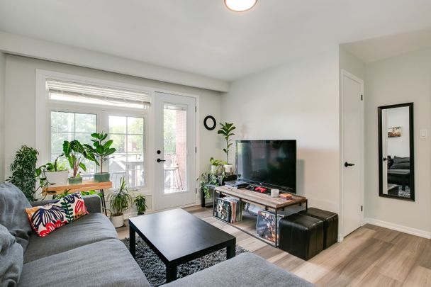 For Lease - 99 West Lodge Avenue Unit# 3, Toronto, Ontario - Photo 1