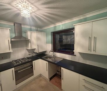 2 bedroom bungalow to rent - Photo 1