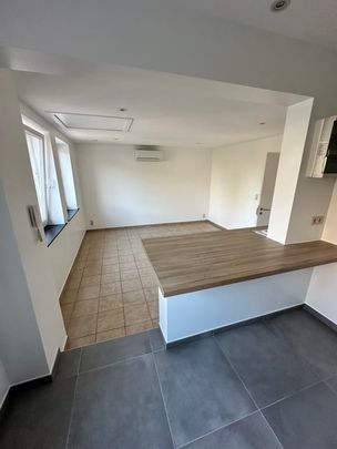 Appartement te huur - Photo 1