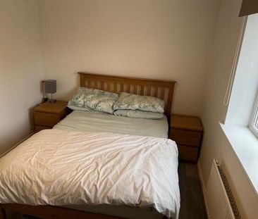 Sunderland Close - Photo 4