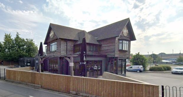 Stafford Road, Bushbury, Wolverhampton - Photo 1