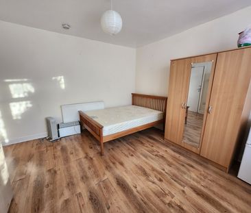 Room in a Shared House, Beechwood Avenue, HA2 - Photo 5