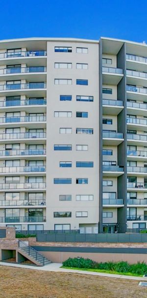 2Bedrooms, 2Bathrooms - Photo 1