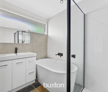 13 Doris Court, Springvale South VIC 3172 - House For Rent | Domain - Photo 4