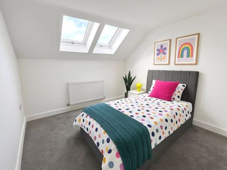 Forever House, Holborn Place, Bulwell, Nottinghamshire, NG6 - Photo 2