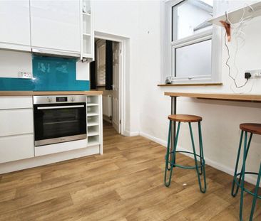 Prince Road, London, SE25 6NW - Photo 4