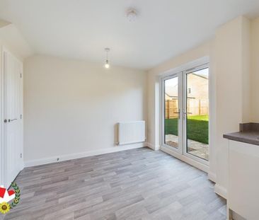 Laurie Close, Yate, Bristol - Photo 2