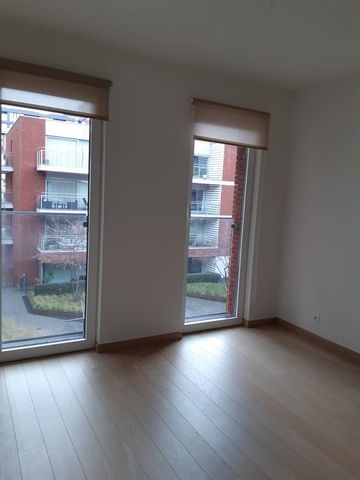 Appartement te huur - Foto 4