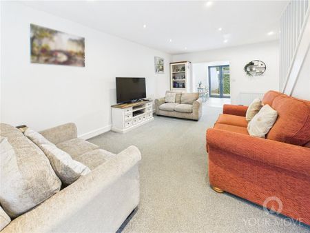 2 bedroom terraced house to rent - Photo 2