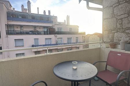 Appartement Nice 3 pièce(s) 64.6 m2 - Duplex terrasse en dernier étage - Photo 4