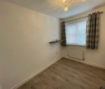 Maes Y Glo, Llanelli, SA14 - Photo 2