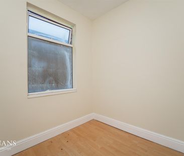 Swinton Hall Road, Swinton, Manchester - Photo 5