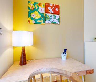 BATAILLE Roommate 3 Bedrooms at Lyon 8e - Photo 4