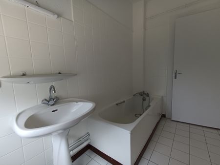 Location Appartement 3 pièces 69m² BELFORT 90000 - Photo 5