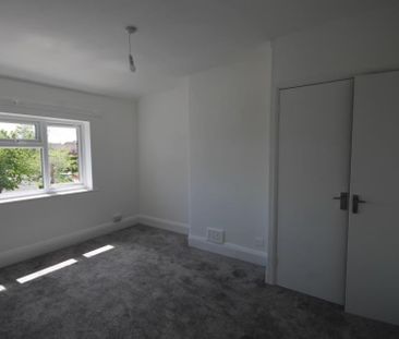 NEWPORT - £1,100 pcm - Photo 5