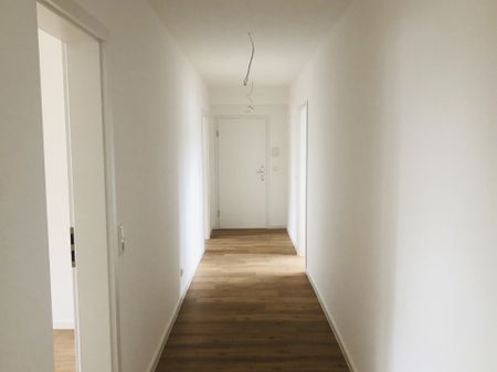 Sanierte Dachgeschosswohnung direkt in der Innenstadt - Photo 3