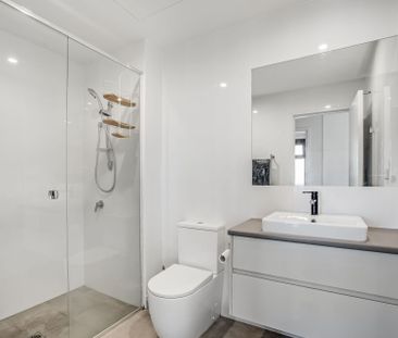 Modern City apartment with style and convenience - Photo 6