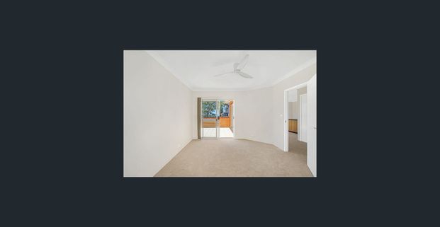 Contemporary Living moments from Coogee Beach - Photo 1