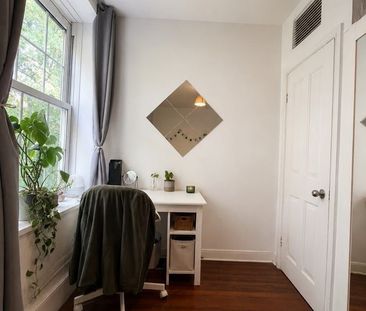 Room in a Shared Flat, Clive House, SW8 - Photo 1