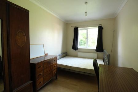 6 bedroom semi-detached house to rent - Photo 4