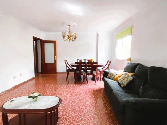 Piso de alquiler en Colon, 86, Albal - Photo 1