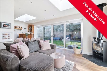 4 bedroom link detached house to rent - Photo 2