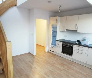 3 Zimmer-Maisonett-DG-Wohnung mit Terrasse - Photo 2