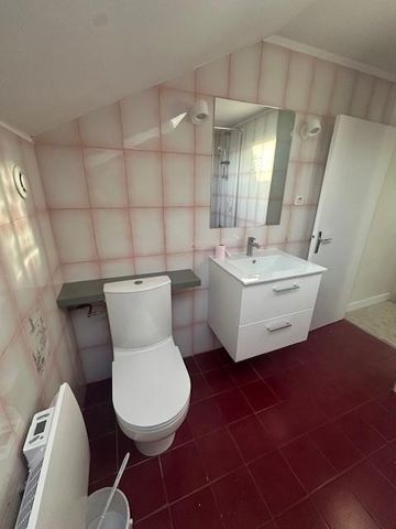 Location Appartement 3 pièces 50m² VAULX EN VELIN 69120 - Photo 5