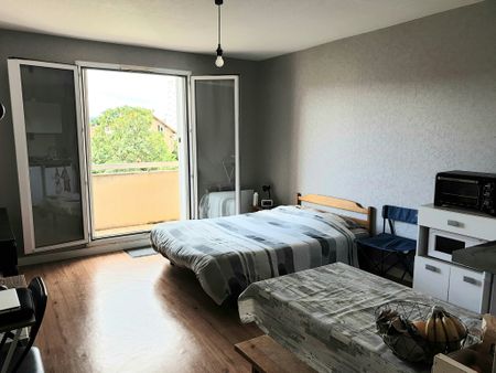 Location Appartement 1 pièce 21m² CLERMONT FERRAND 63000 - Photo 2