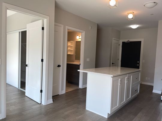 For Lease - 102 Grovewood Common Unit# 502, Oakville, Ontario - Photo 1