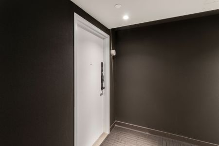 For Lease - 3900 Confederation Parkway, Mississauga, Ontario - Photo 5