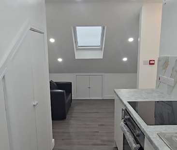 1 bedroom flat to rent - Photo 6