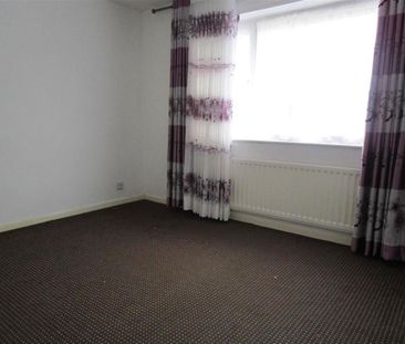 2 bedroom semi-detached house to rent - Photo 3