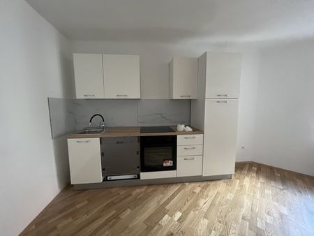 Provisionsfrei! Neu sanierte, gemütliche 5-Zimmer-Maisonette-Wohnung in beliebter und hipper Lage - Photo 2