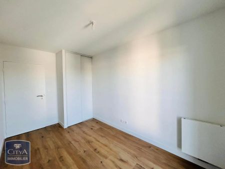 Appartement à louer 3 pièces 75.8m² - Photo 3