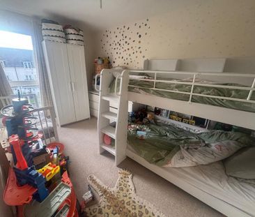 4 bedroom terraced house to rent - Photo 4