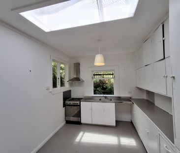 Newtown Villa - Photo 6