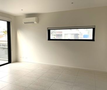 1/30 Type St, Richmond, Vic 3121 - Photo 6