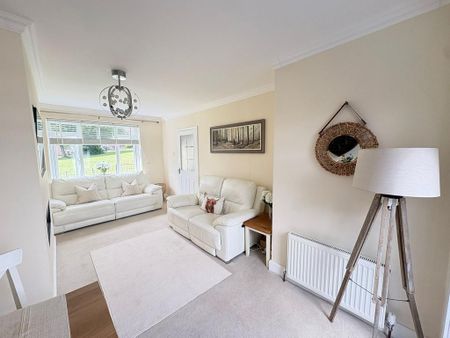 2 bedroom terraced house to rent - Photo 2
