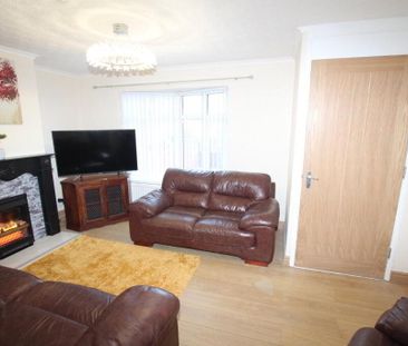 1 Crosby Street, Belfast, BT13 2HJ - Photo 2