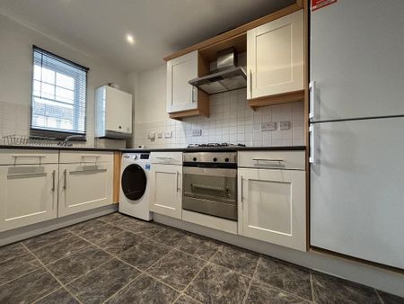 2 bedroom flat to rent - Photo 4